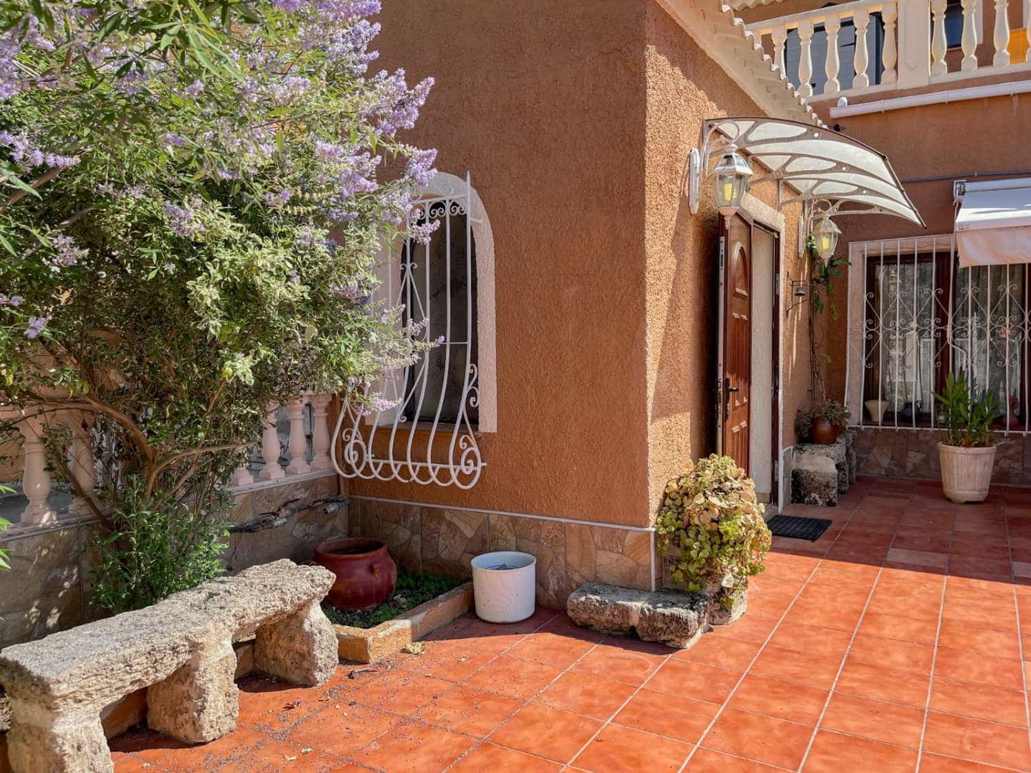 5 slaapkamer Rijtjeshuis te koop in Denia - € 850.000 (Ref: 9670221)