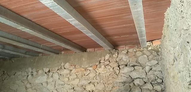 Finca/Landehus til salg i Tárbena - € 58.000 (Ref: 9804206)