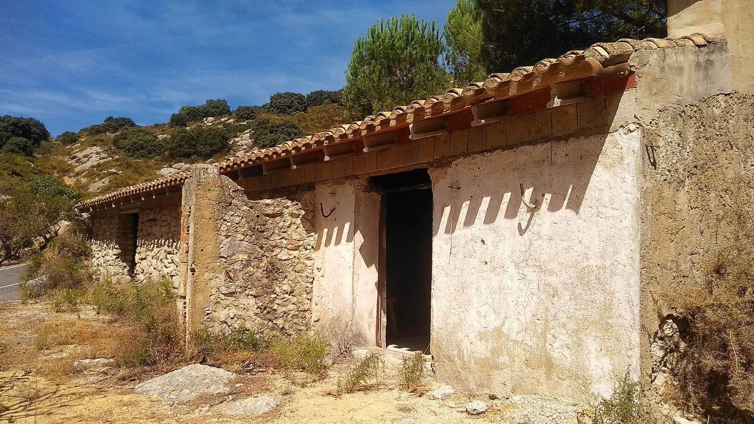 Finca/Landehus til salg i Tarbena - € 58.000 (Ref: 9804206)