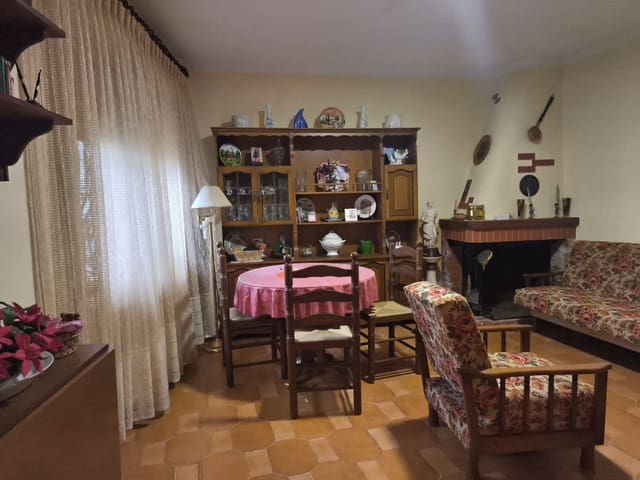 Casa de 3 habitaciones en Vall de Laguart en venta - 129.000 € (Ref: 9824718)