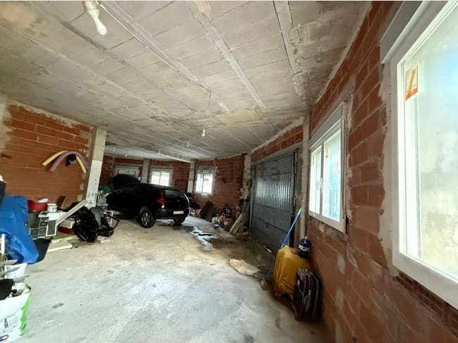 Casa em Banda para venda em Sagra - 159 000 € (Ref: 9836156)