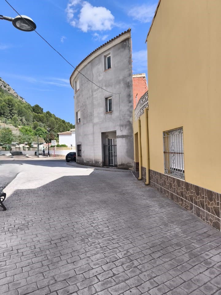 Casa em Banda para venda em Sagra - 159 000 € (Ref: 9836156)