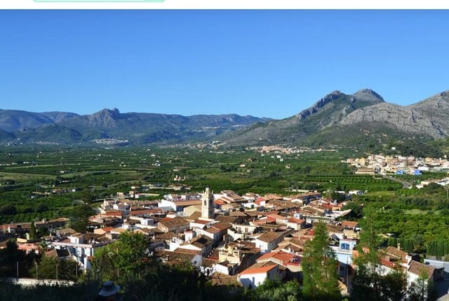 Casa em Banda para venda em Sagra - 159 000 € (Ref: 9836156)