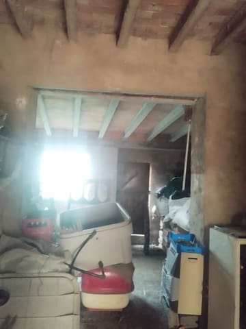 Huis te koop in Murla - € 51.000 (Ref: 9981860)