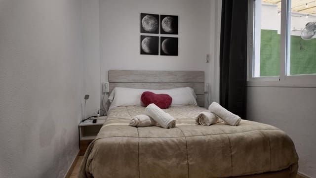 3 soveværelse Byhus til salg i Garrucha - € 189.000 (Ref: 9518838)