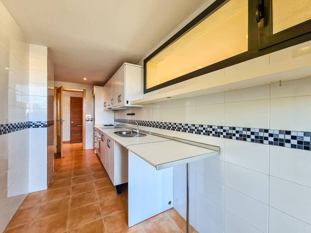 3 makuuhuone Huoneisto myytävänä paikassa Vera - 180 000 € (Ref: 9521618)