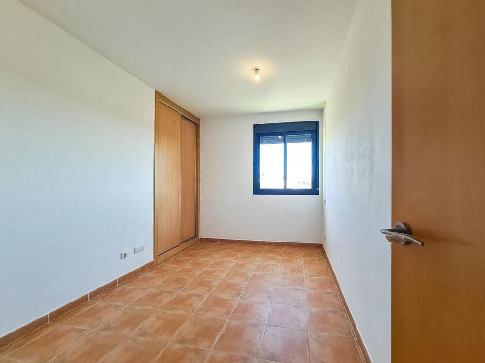 3 makuuhuone Huoneisto myytävänä paikassa Vera - 180 000 € (Ref: 9521618)