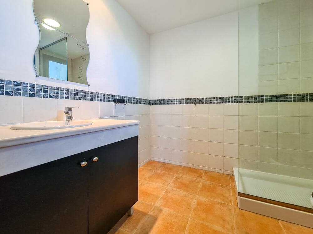 3 makuuhuone Huoneisto myytävänä paikassa Vera - 180 000 € (Ref: 9521618)