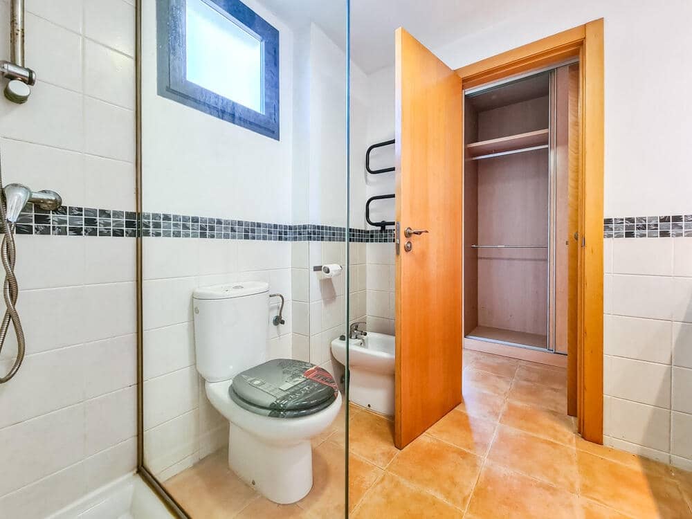 3 makuuhuone Huoneisto myytävänä paikassa Vera - 180 000 € (Ref: 9521618)