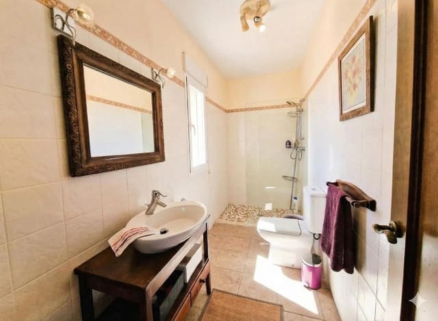 4 makuuhuone Omakotitalo myytävänä paikassa Vera Ciudad, Vera mukana uima-altaan - 695 000 € (Ref: 9521619)