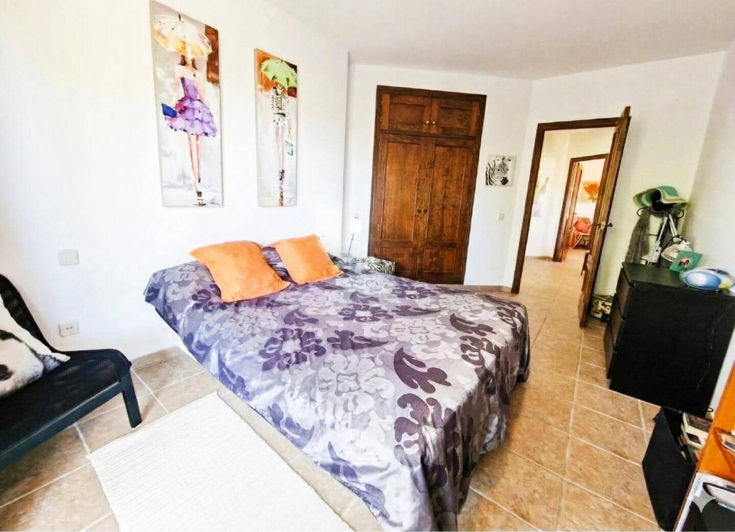 4 makuuhuone Omakotitalo myytävänä paikassa Vera mukana uima-altaan - 695 000 € (Ref: 9521619)