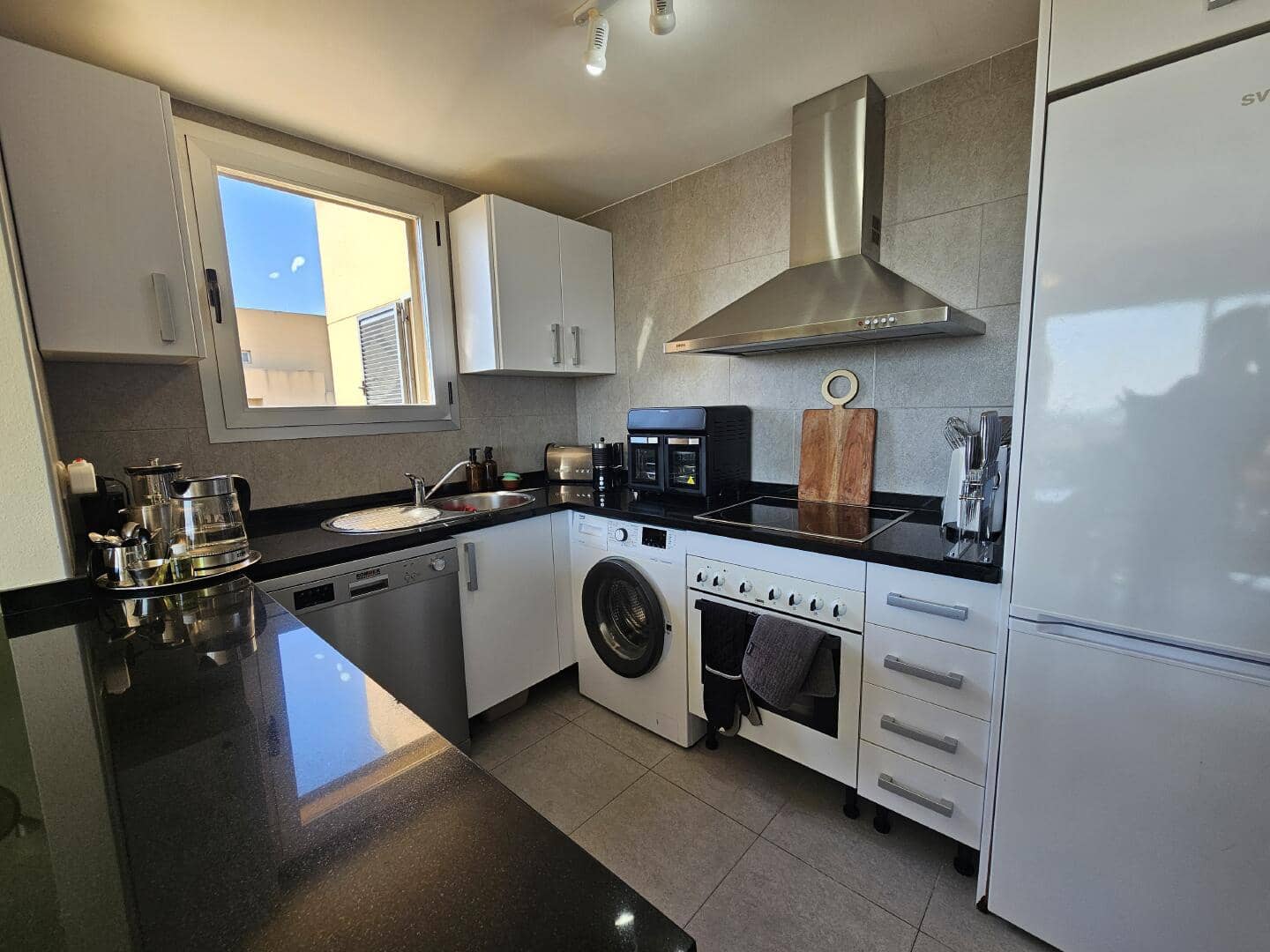 3 makuuhuone Huoneisto myytävänä paikassa Vera mukana uima-altaan - 179 000 € (Ref: 9570063)