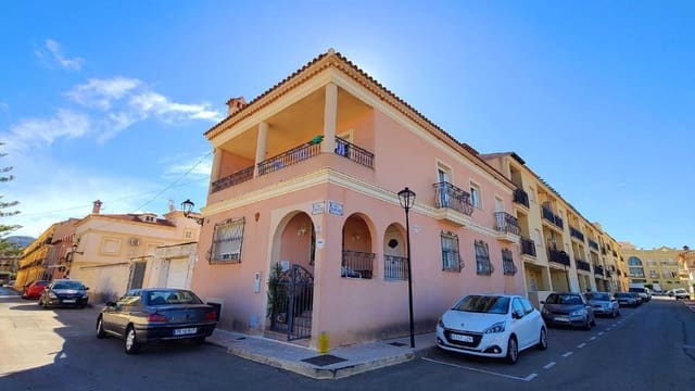 Casa de 5 habitaciones en Turre en venta - 200.000 € (Ref: 9570065)
