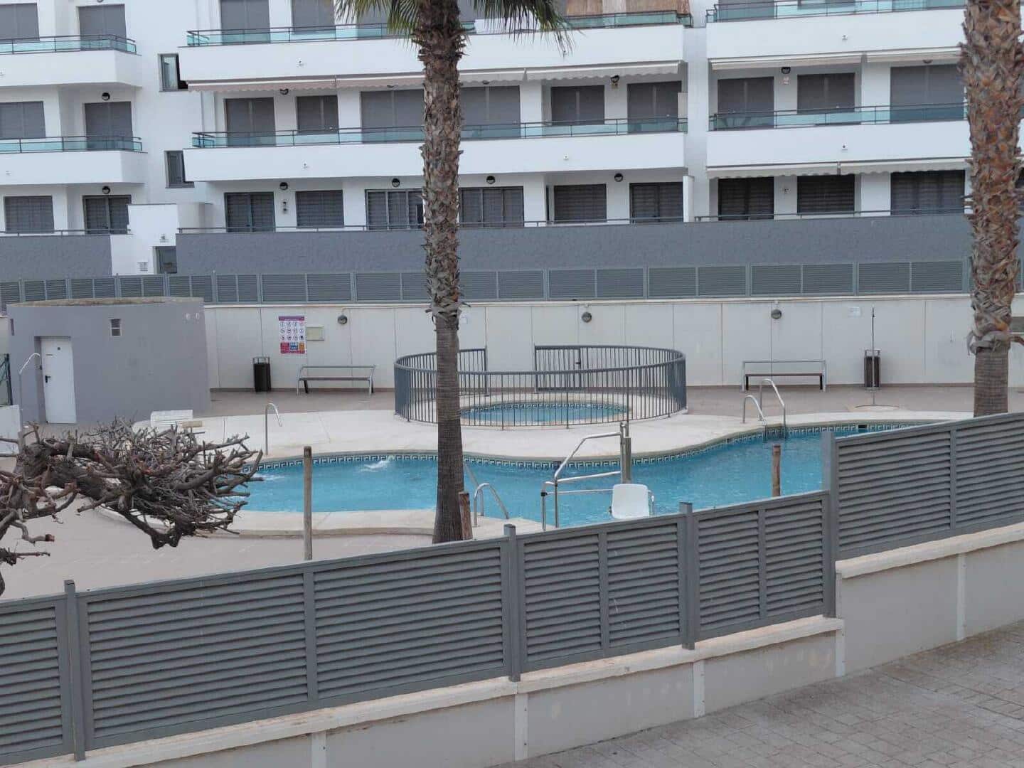 1 sypialnia Apartament na sprzedaż w Garrucha z basenem - 199 200 € (Ref: 9598186)