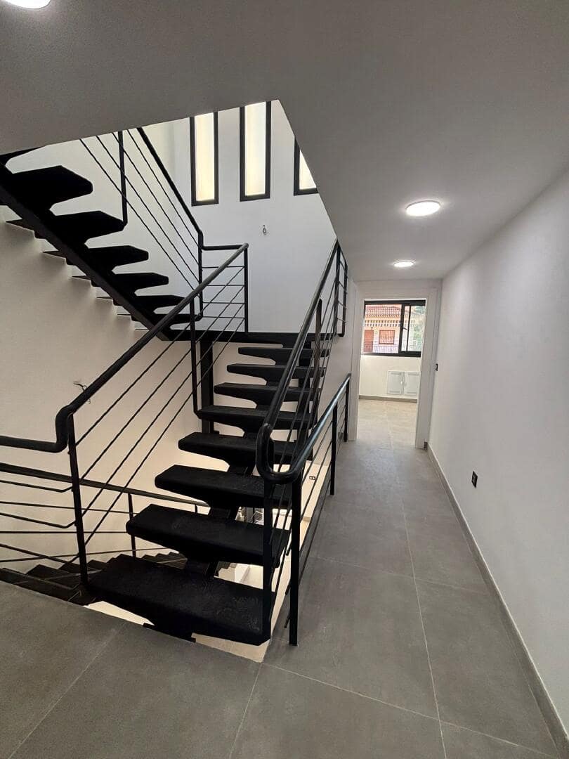 4 bedroom Wooden Home for sale in Calabardina - € 295,000 (Ref: 9598344)