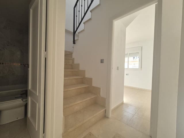 Apartamento de 2 habitaciones en Vera Ciudad, Vera en venta - 120.000 € (Ref: 9622218)