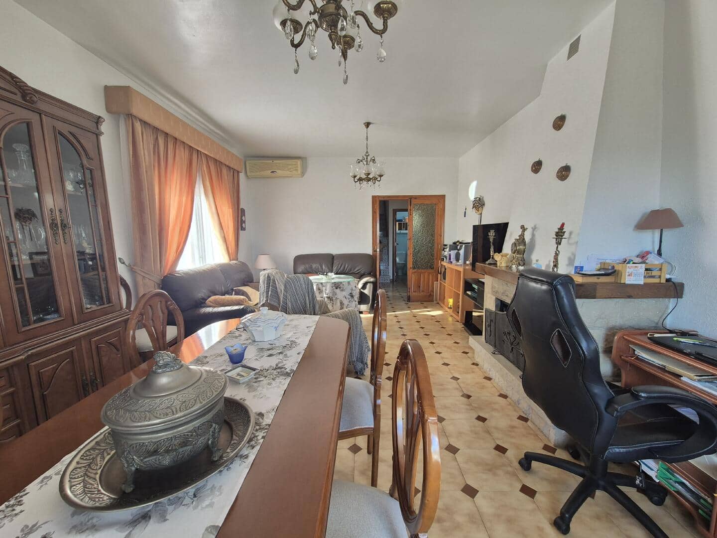 4 makuuhuone Omakotitalo myytävänä paikassa Mojacar - 450 000 € (Ref: 9638881)