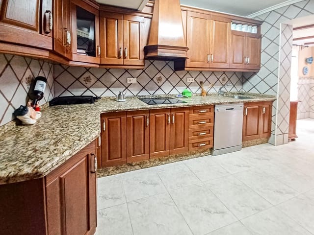 4 quarto Apartamento para venda em Vera Ciudad, Vera - 320 000 € (Ref: 9638905)