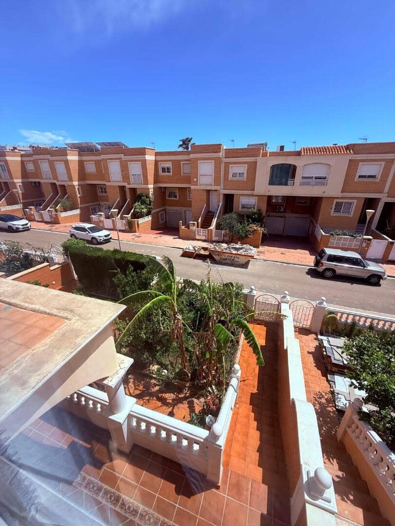 4 makuuhuone Huoneisto myytävänä paikassa Almeria kaupunki - 425 000 € (Ref: 9652346)