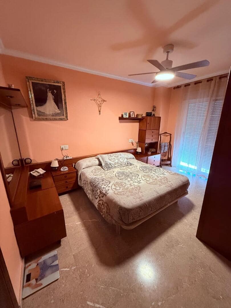 4 makuuhuone Huoneisto myytävänä paikassa Almeria kaupunki - 425 000 € (Ref: 9652346)