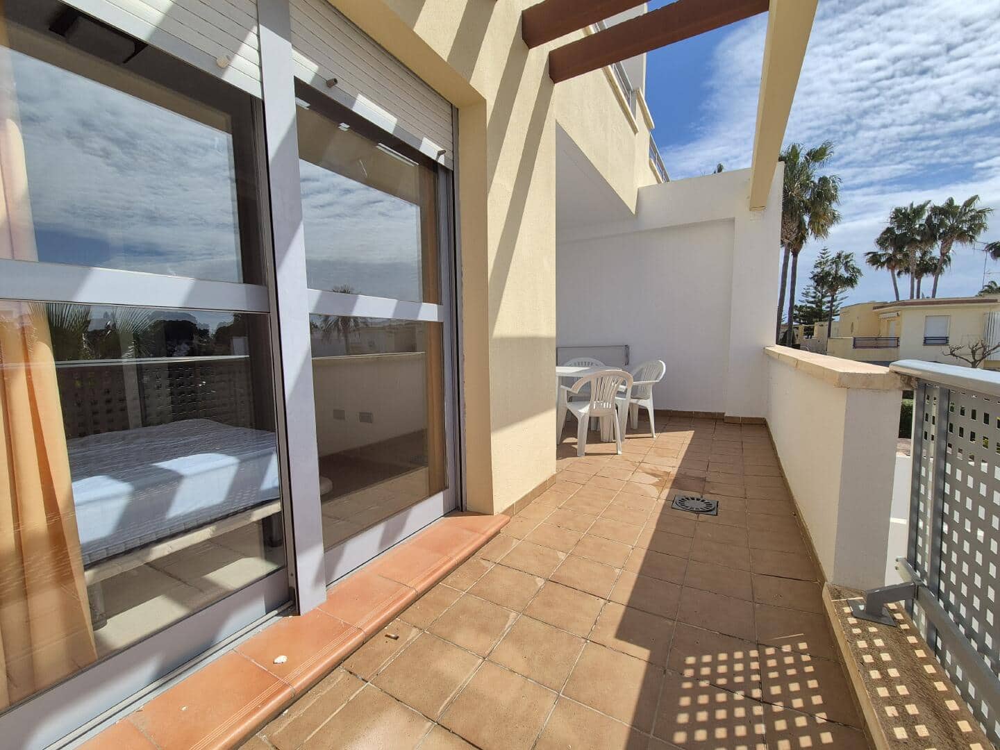Apartamento de 2 habitaciones en Vera en venta - 140.000 € (Ref: 9673639)