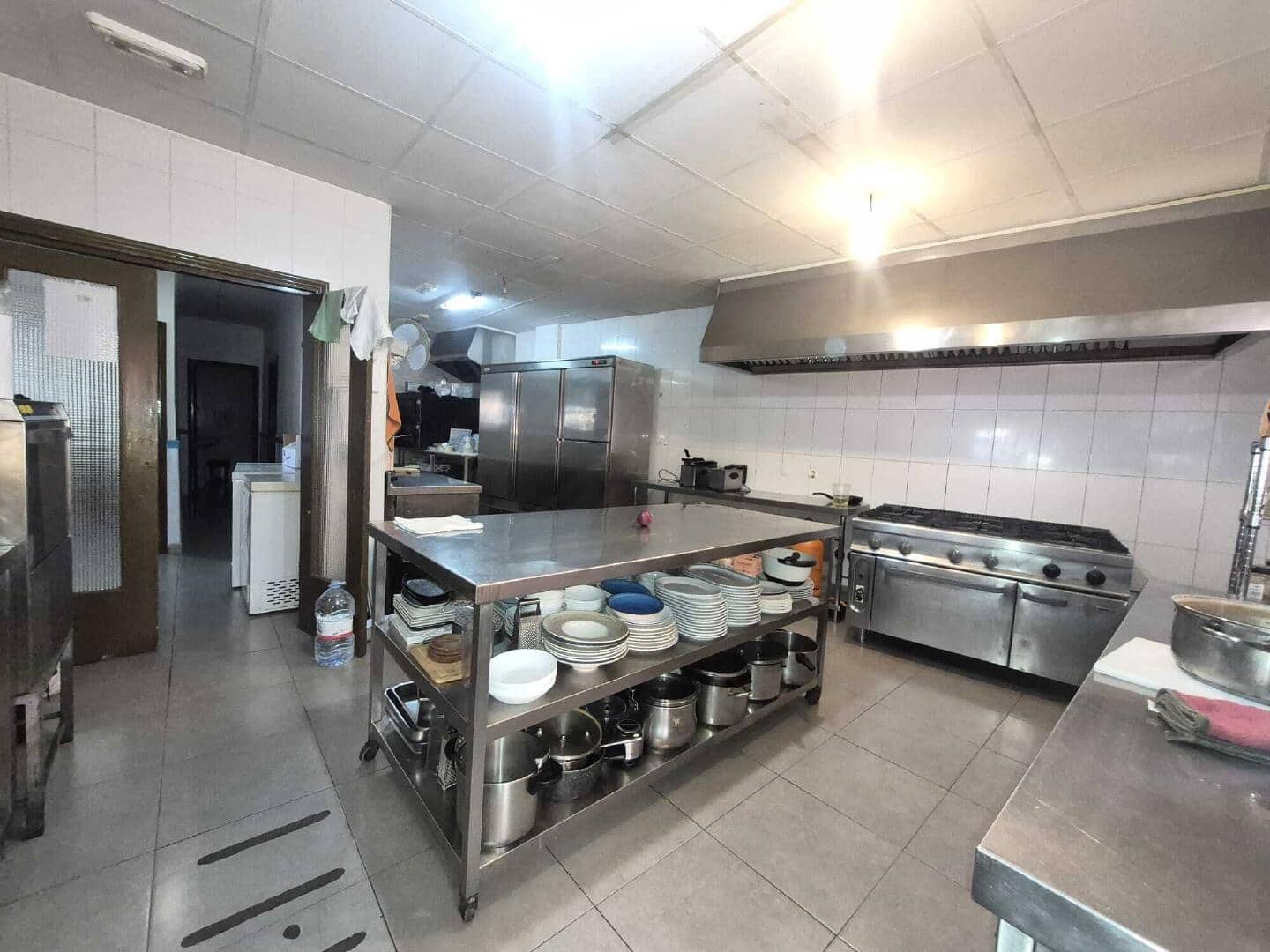 2 bedroom Commercial for sale in Cuevas del Almanzora - € 450,000 (Ref: 9696628)