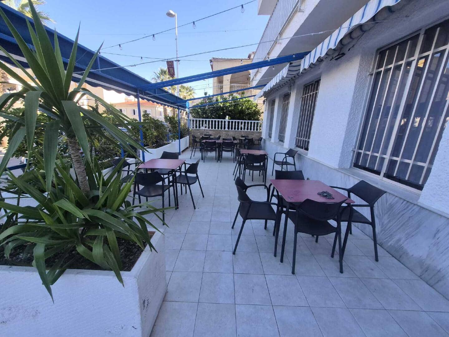 2 bedroom Commercial for sale in Cuevas del Almanzora - € 450,000 (Ref: 9696628)