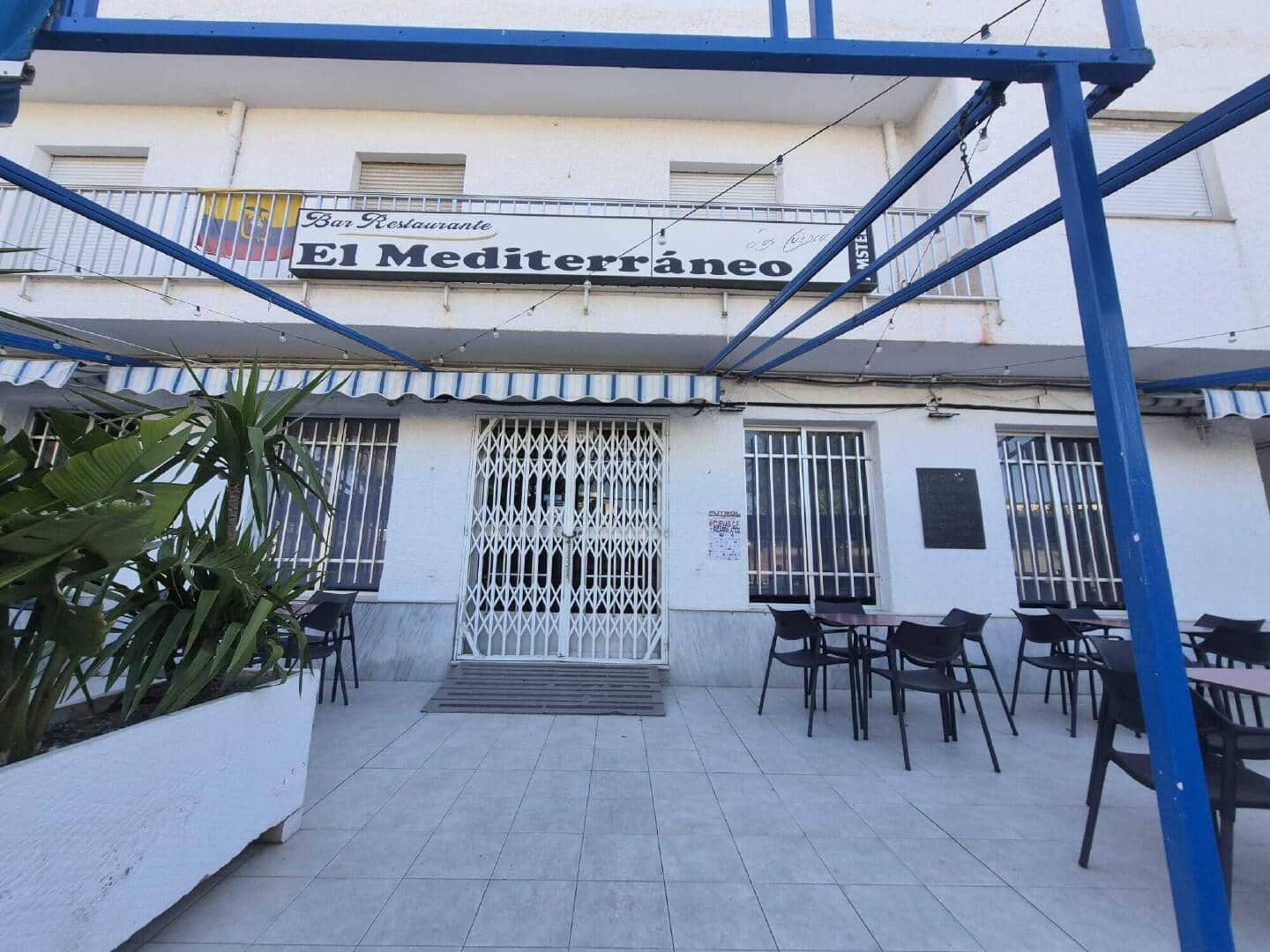2 bedroom Commercial for sale in Cuevas del Almanzora - € 450,000 (Ref: 9696628)