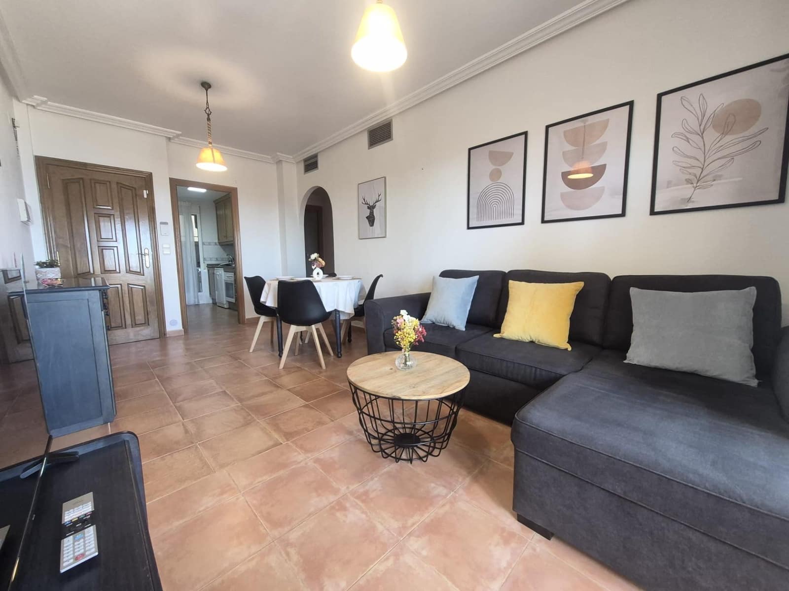 2 slaapkamer Strandappartement te koop in Mojacar met zwembad garage - € 190.000 (Ref: 9730447)