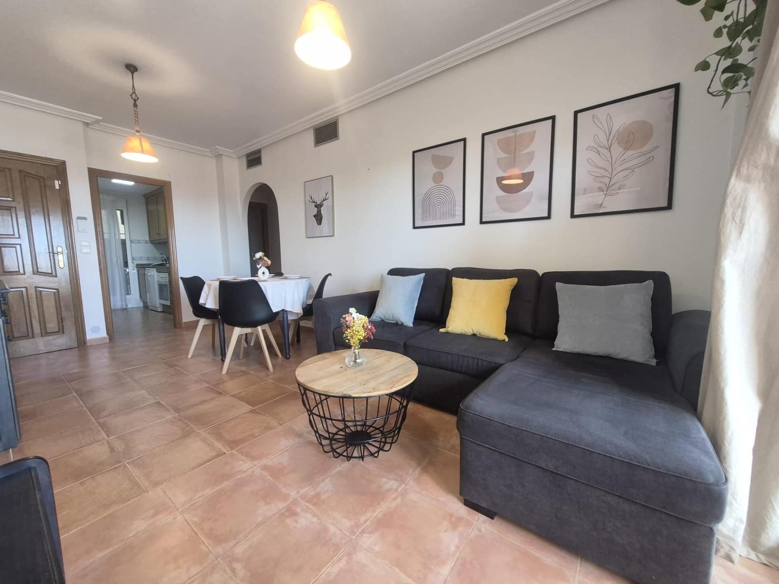 2 slaapkamer Strandappartement te koop in Mojacar met zwembad garage - € 190.000 (Ref: 9730447)