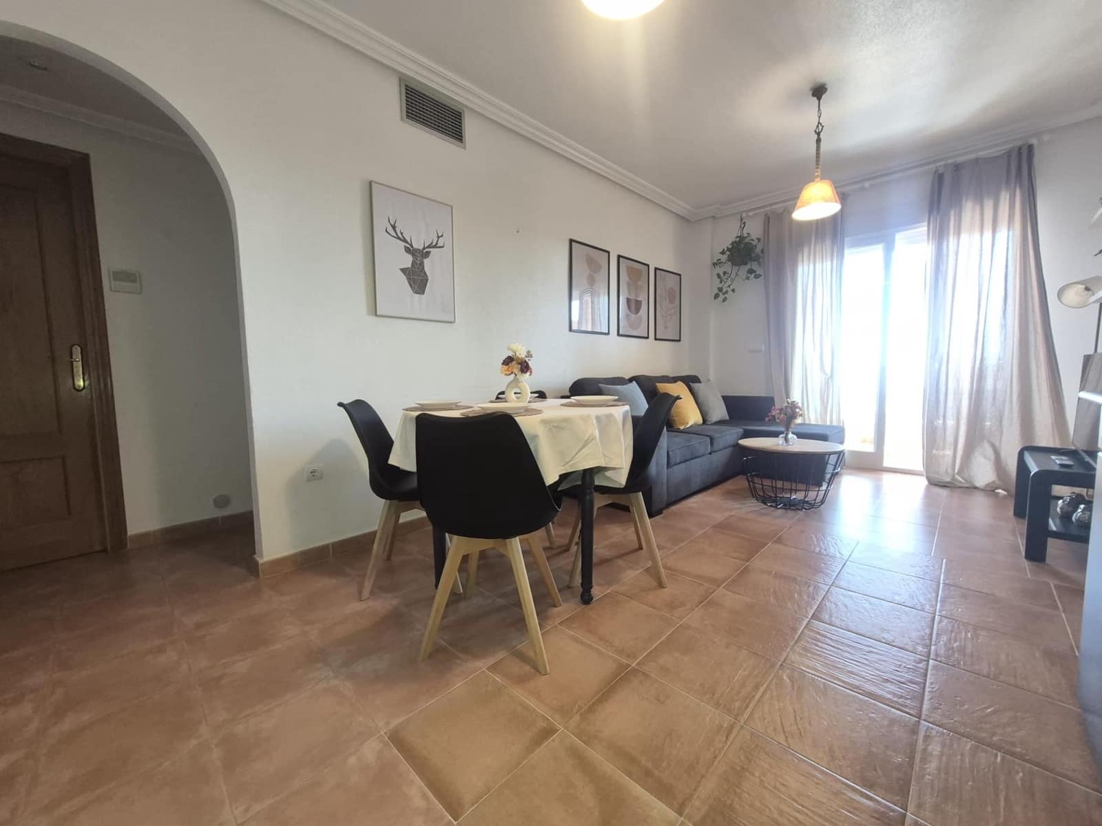 2 slaapkamer Strandappartement te koop in Mojacar met zwembad garage - € 190.000 (Ref: 9730447)