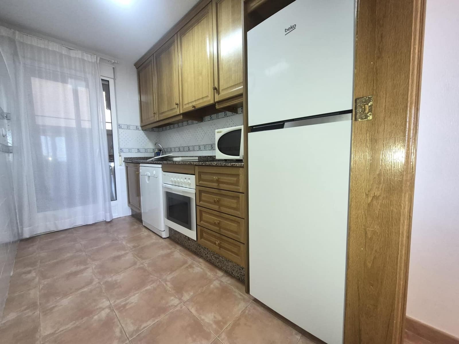 2 slaapkamer Strandappartement te koop in Mojacar met zwembad garage - € 190.000 (Ref: 9730447)