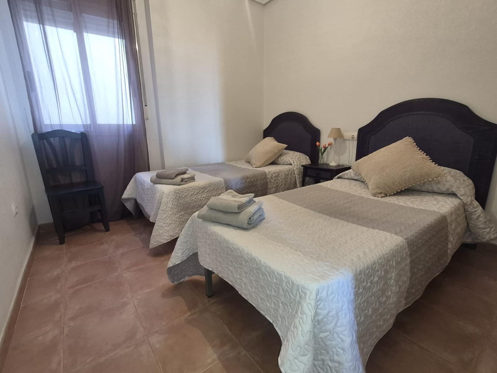 2 slaapkamer Strandappartement te koop in Mojacar met zwembad garage - € 190.000 (Ref: 9730447)