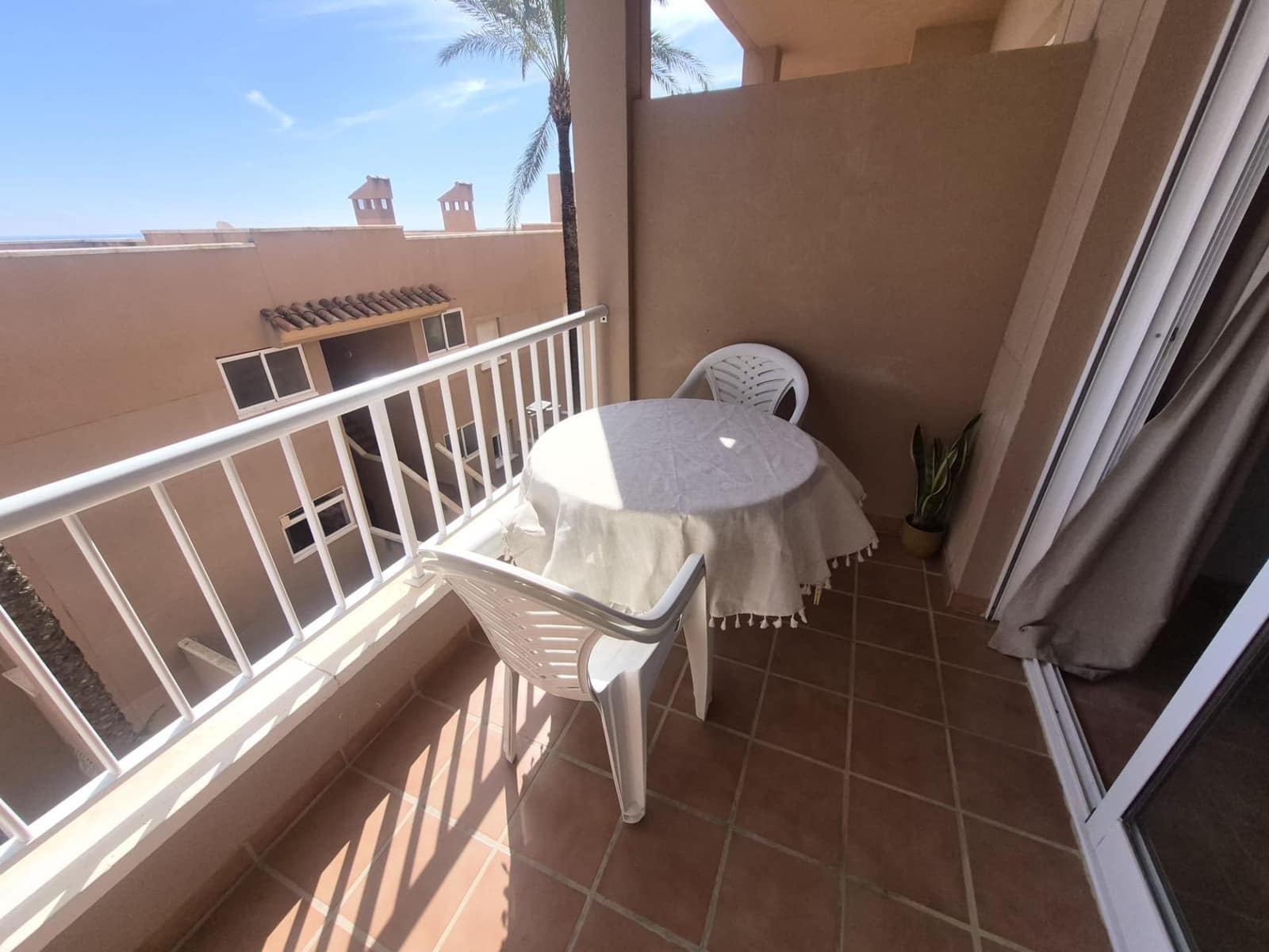 2 slaapkamer Strandappartement te koop in Mojacar met zwembad garage - € 190.000 (Ref: 9730447)
