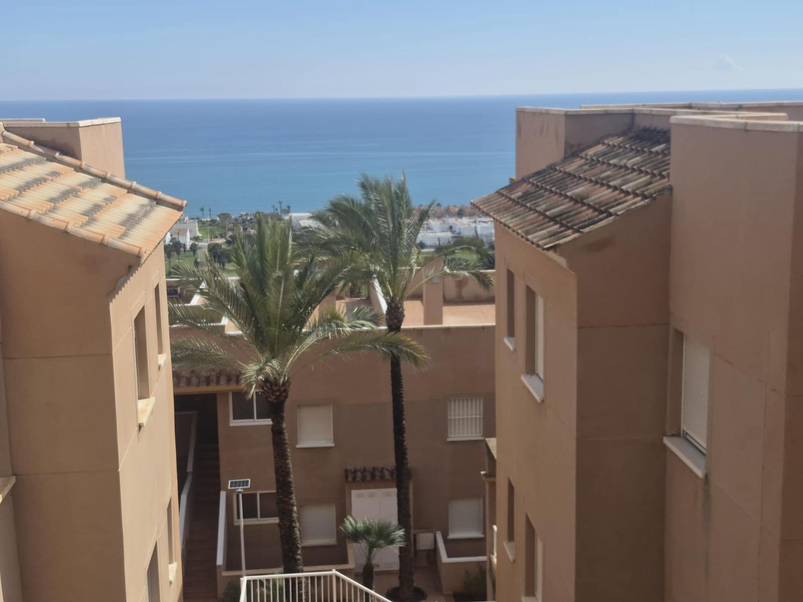 2 slaapkamer Strandappartement te koop in Mojacar met zwembad garage - € 190.000 (Ref: 9730447)