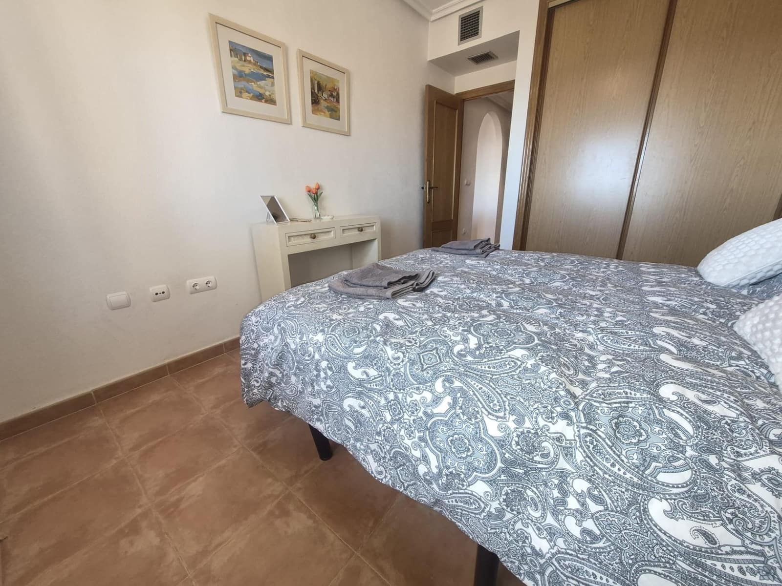 2 slaapkamer Strandappartement te koop in Mojacar met zwembad garage - € 190.000 (Ref: 9730447)
