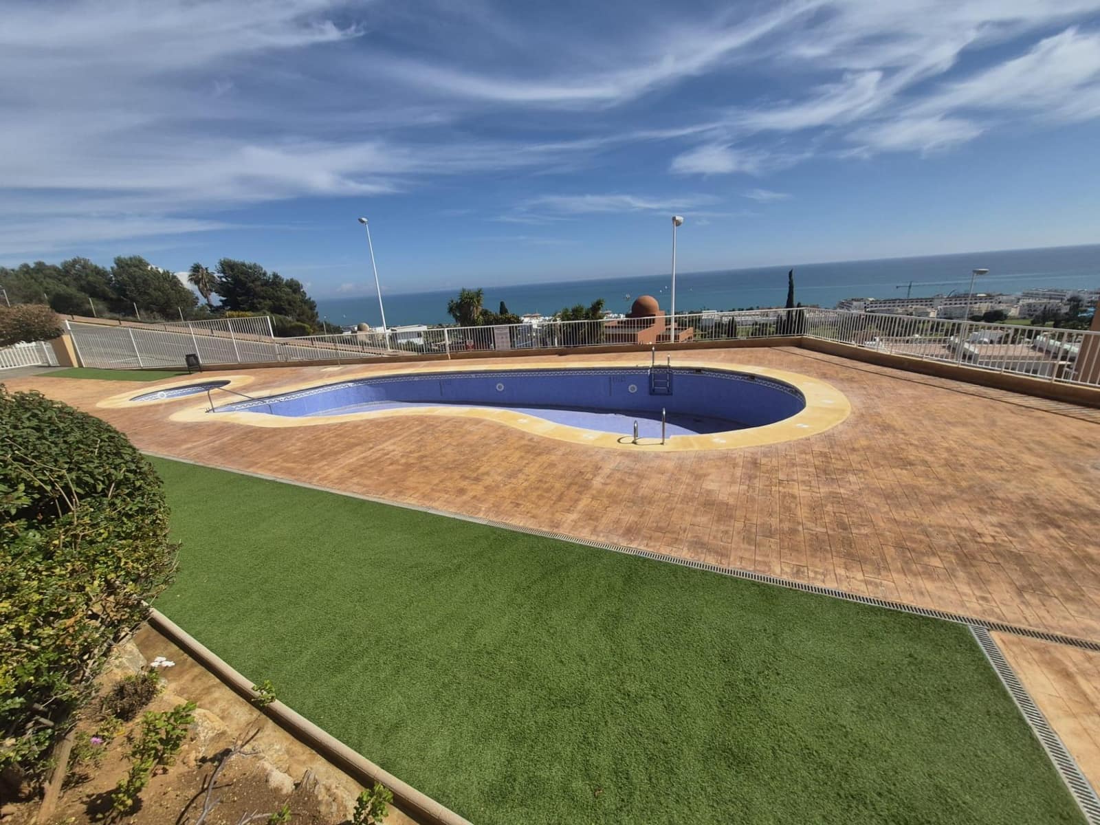 2 slaapkamer Strandappartement te koop in Mojacar met zwembad garage - € 190.000 (Ref: 9730447)