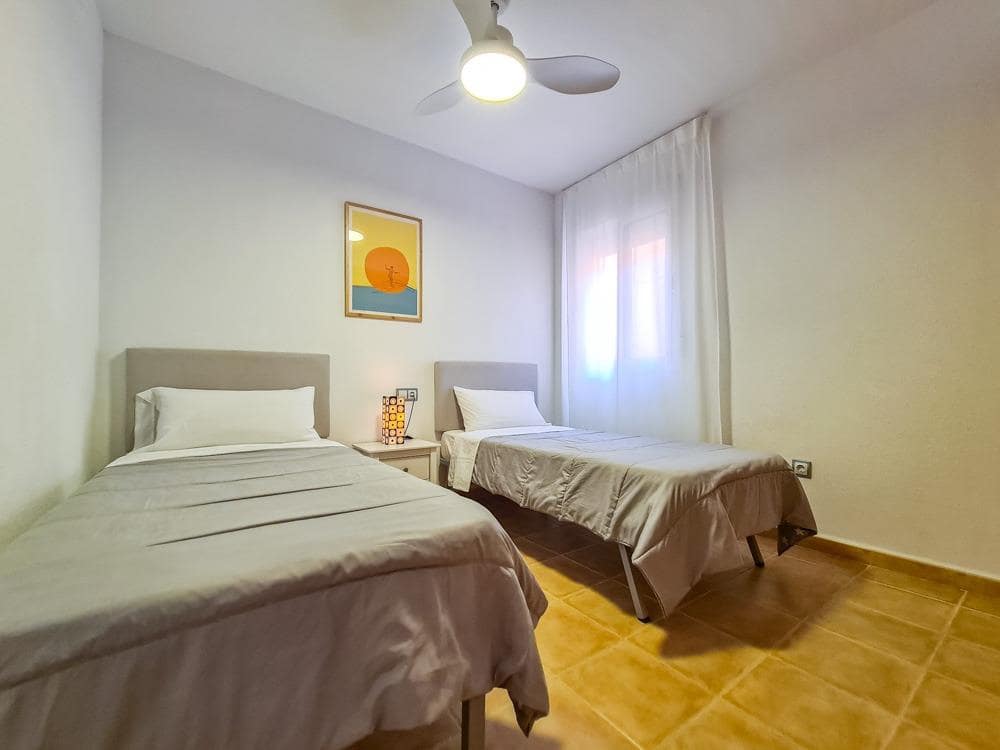 3 slaapkamer Strandappartement te koop in Mojacar met zwembad garage - € 209.000 (Ref: 9730448)