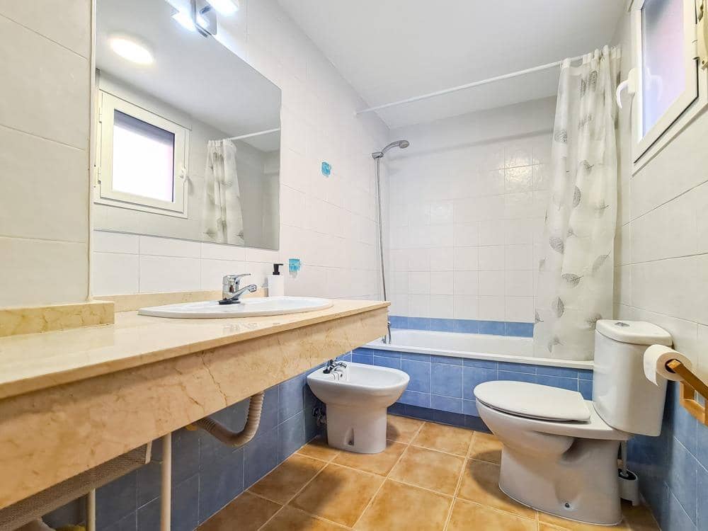 3 slaapkamer Strandappartement te koop in Mojacar met zwembad garage - € 209.000 (Ref: 9730448)