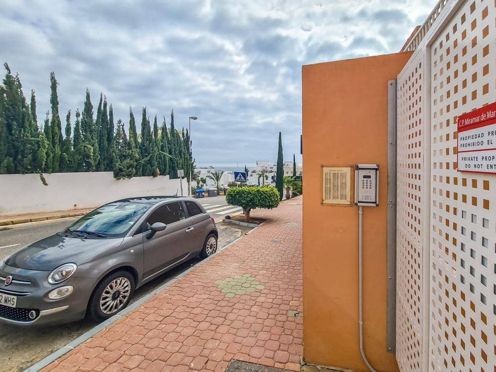 3 slaapkamer Strandappartement te koop in Mojacar met zwembad garage - € 209.000 (Ref: 9730448)