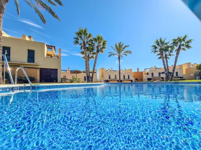 3 soveværelse Lejlighed til salg i Valle del Este, Vera med swimmingpool - € 180.000 (Ref: 9747019)