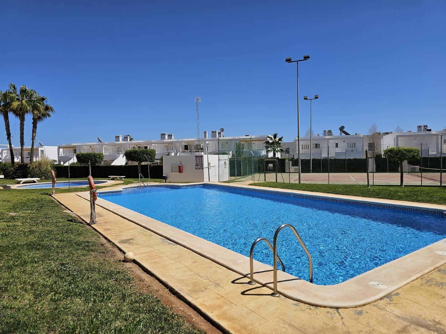 2 bedroom Flat for sale in Mojacar with pool - € 225,000 (Ref: 9747022)