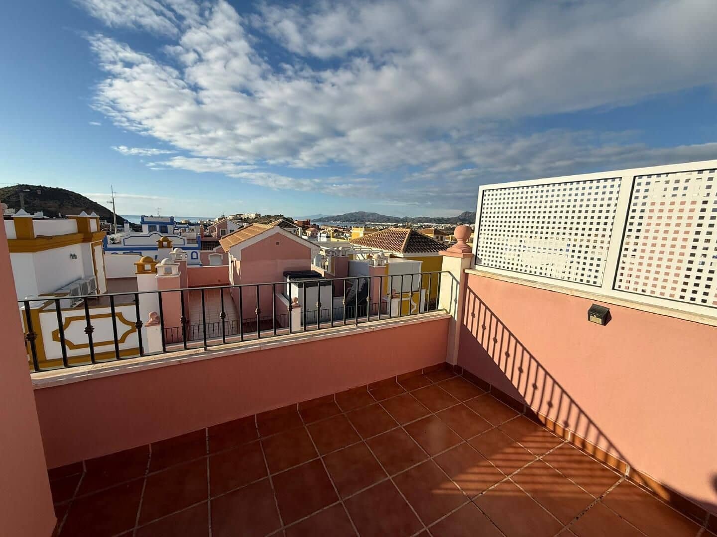 2 makuuhuone Huvila myytävänä paikassa San Juan de los Terreros mukana uima-altaan - 175 000 € (Ref: 9747024)