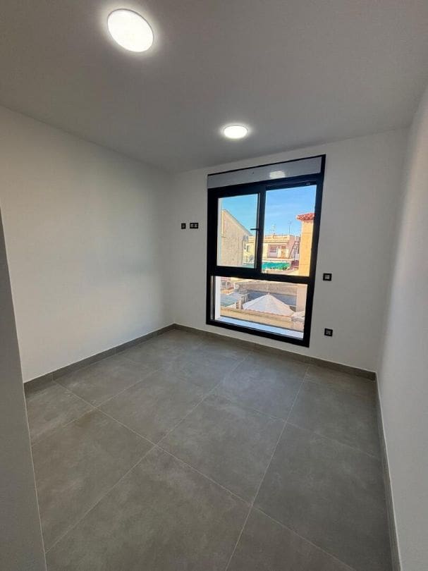 4 quarto Moradia para venda em Calabardina - 295 000 € (Ref: 9747025)