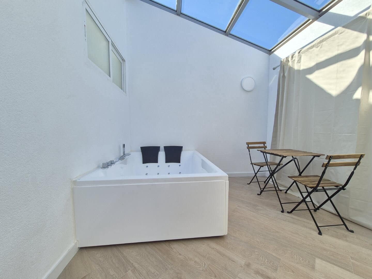 2 bedroom Penthouse for sale in Puerto del Rey with pool - € 190,000 (Ref: 9747030)