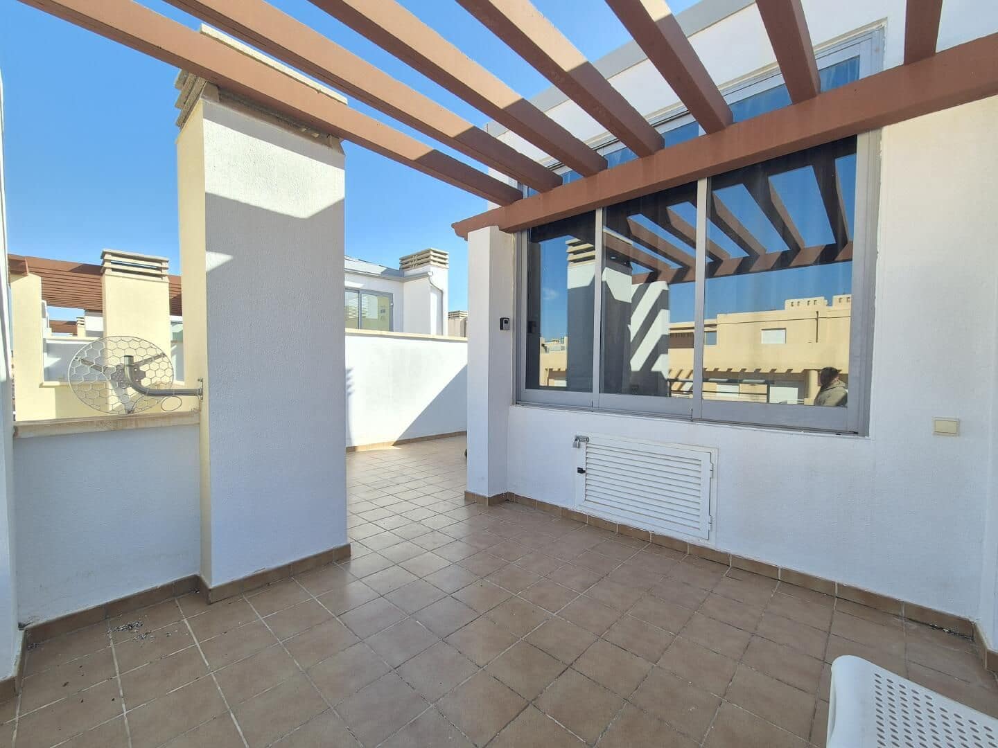 2 bedroom Penthouse for sale in Puerto del Rey with pool - € 190,000 (Ref: 9747030)