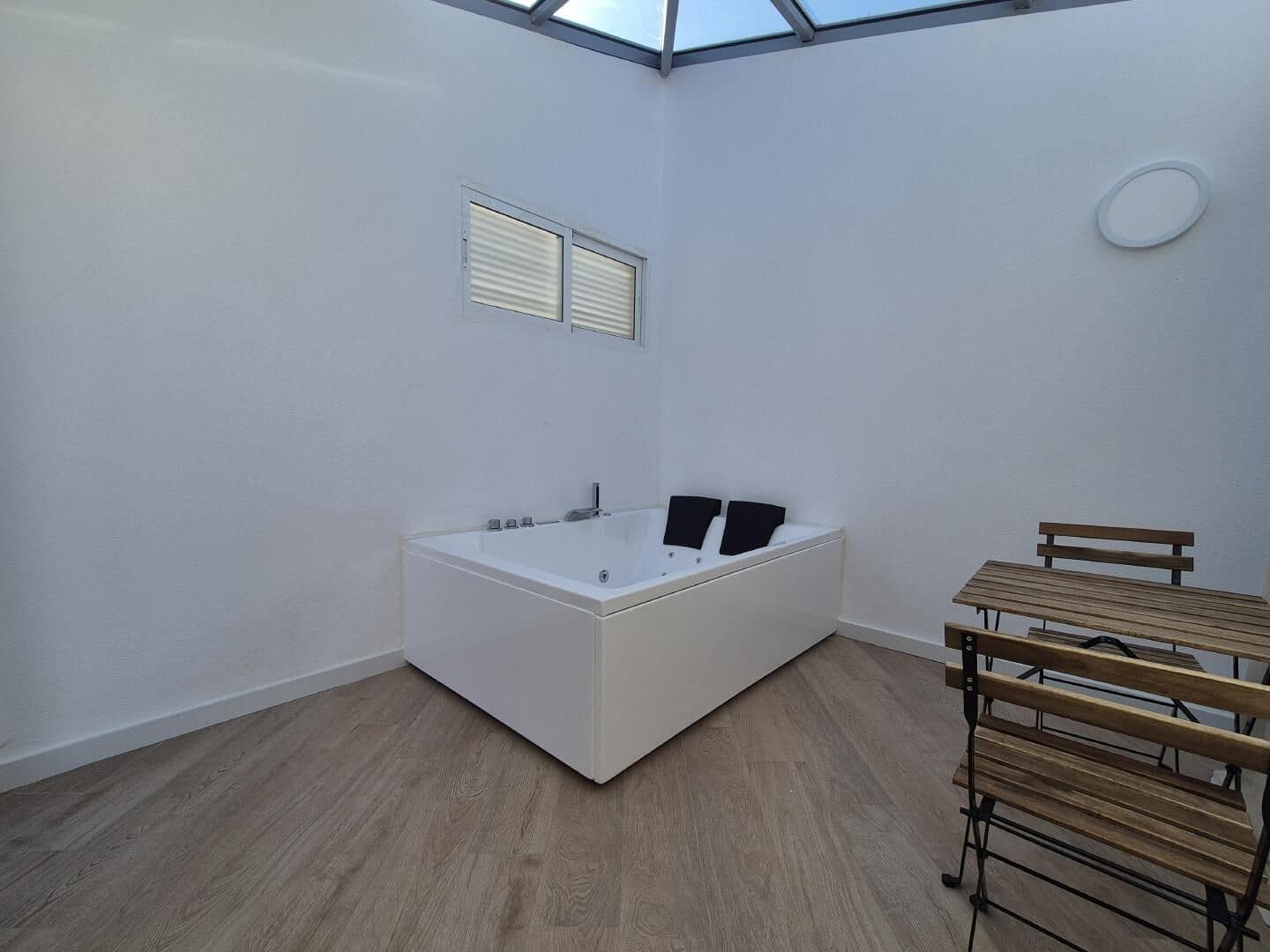 2 bedroom Penthouse for sale in Puerto del Rey with pool - € 190,000 (Ref: 9747030)