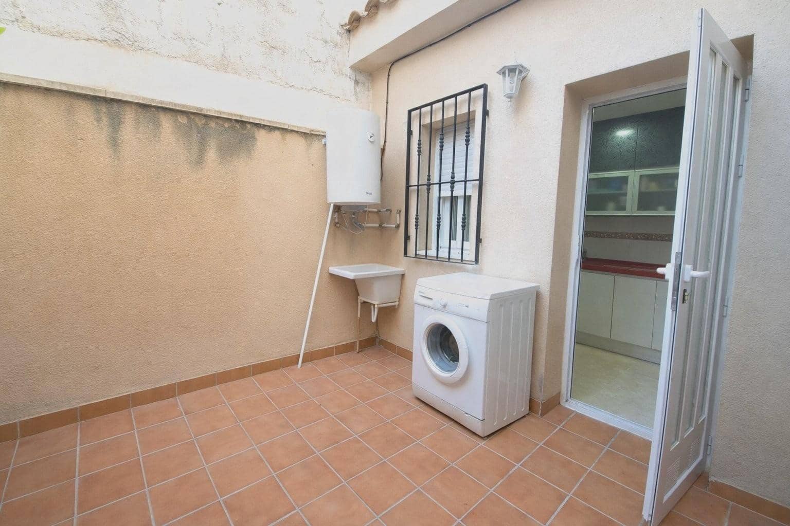 3 sovrum Semi-fristående Villa till salu i Pilar de Jaravia - 159 800 € (Ref: 9747039)