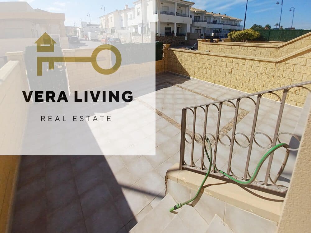 4 chambre Villa/Maison Mitoyenne à vendre à Vera - 320 000 € (Ref: 9751947)