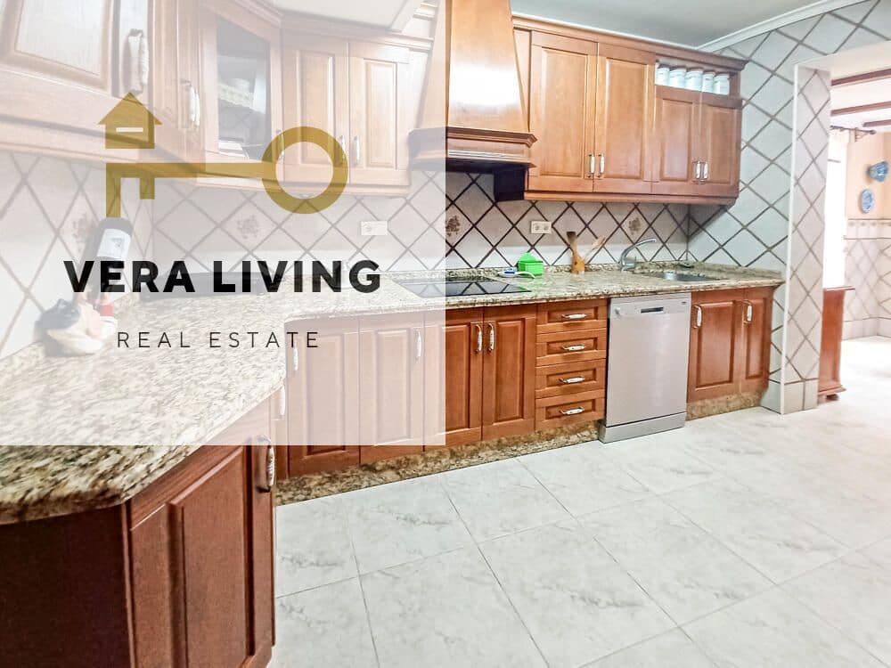 4 chambre Villa/Maison Mitoyenne à vendre à Vera - 320 000 € (Ref: 9751947)